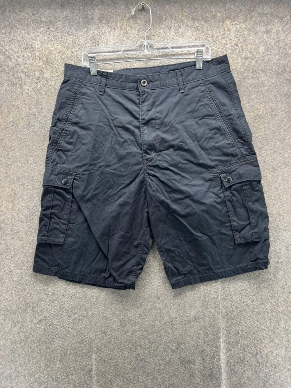 Levi's Shorts Mens 34 Black Cargo Flat Front Canvas Cotton Casual Pockets Jorts